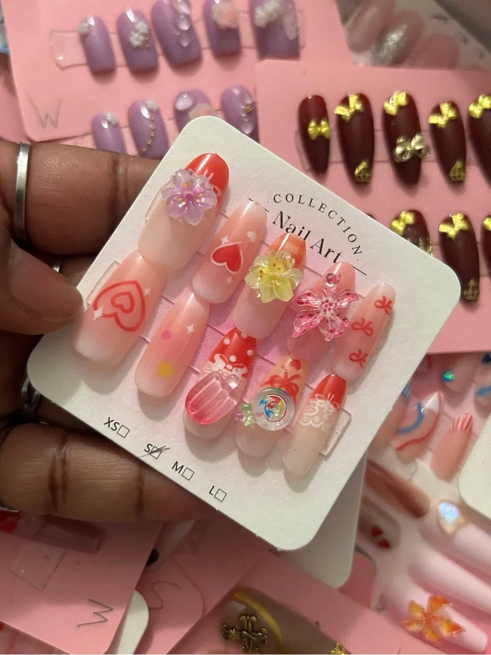 3D Floral Heart Press-On Nails in Pink & Coral